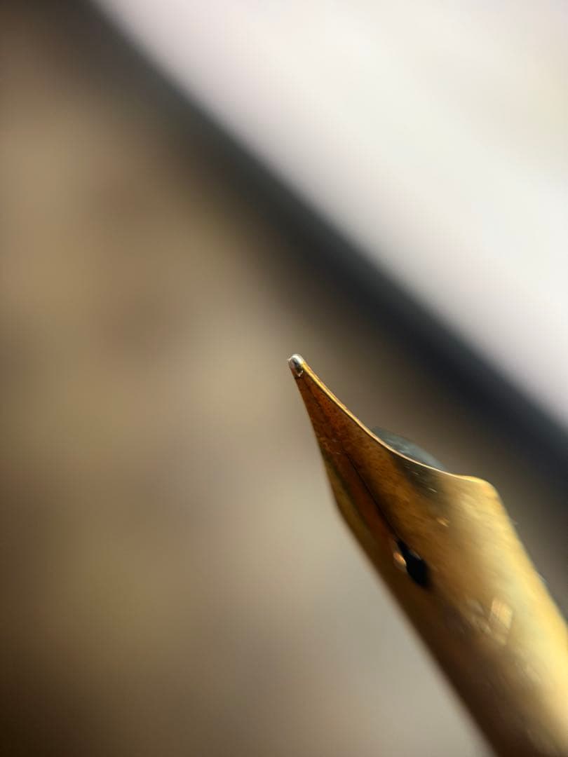 兜木ペン先、朱漆、インキ止め式、エボナイト