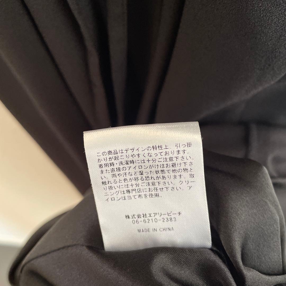 美品　niana ニアナ　スリーブスリット刺繍レースフレアドレス　M ブラック