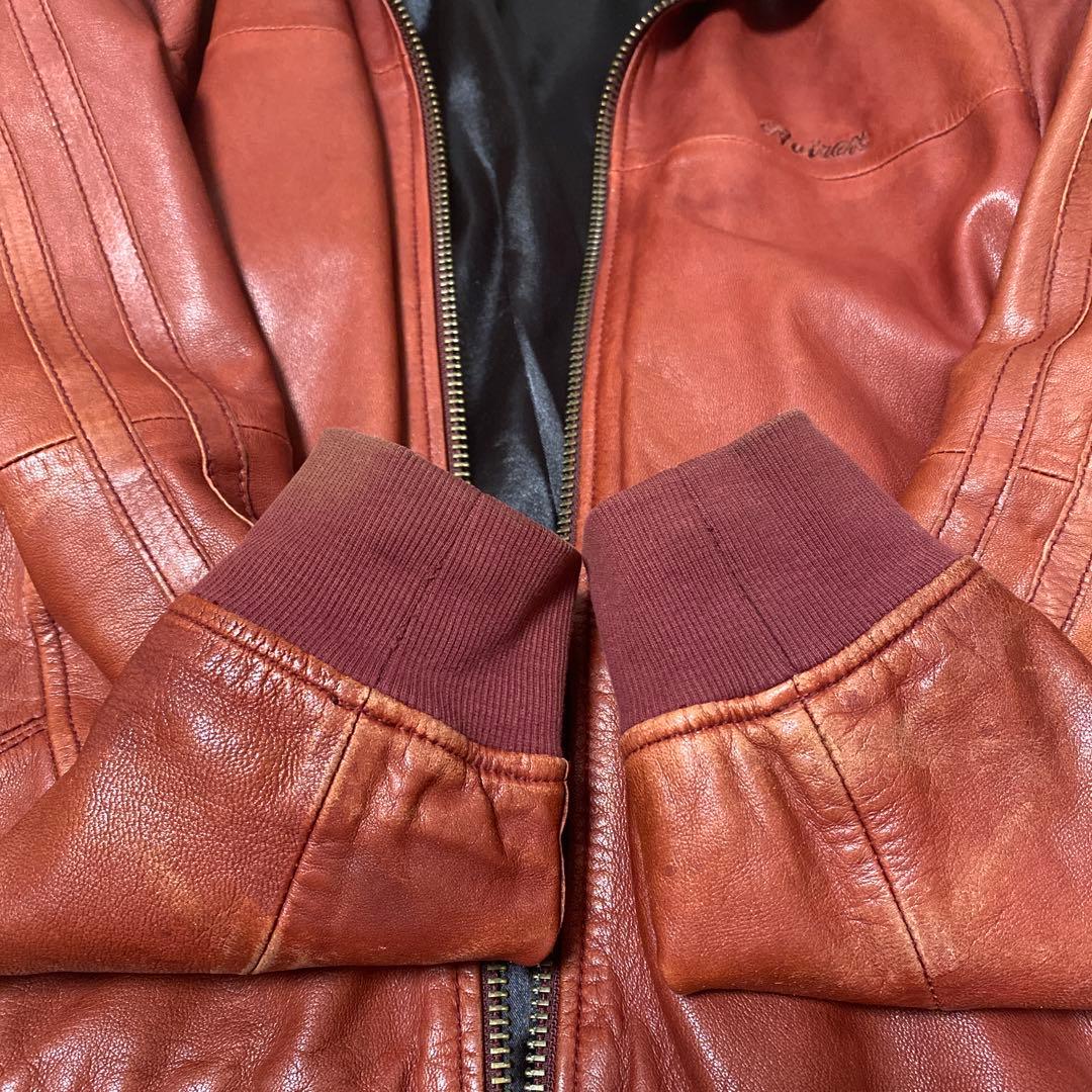 AVIREX 革ジャン　レッド