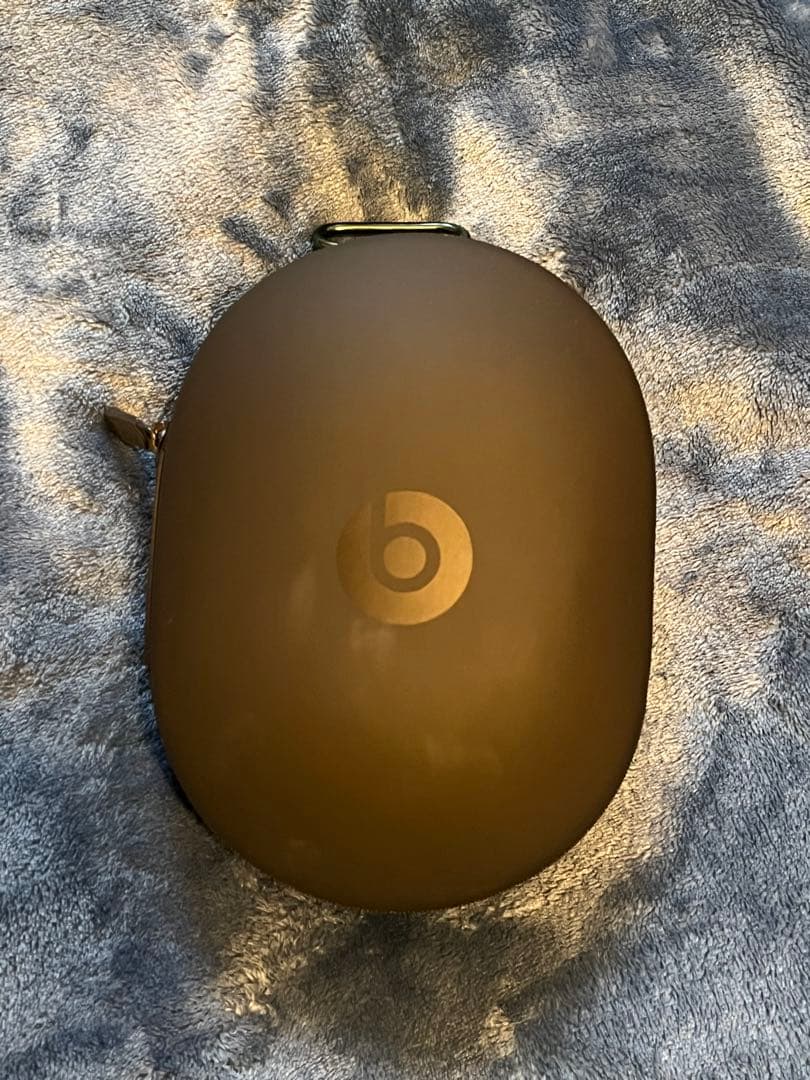 Beats Studioミッドナイトブラック　ケース、オーディオ、充電ケーブル付