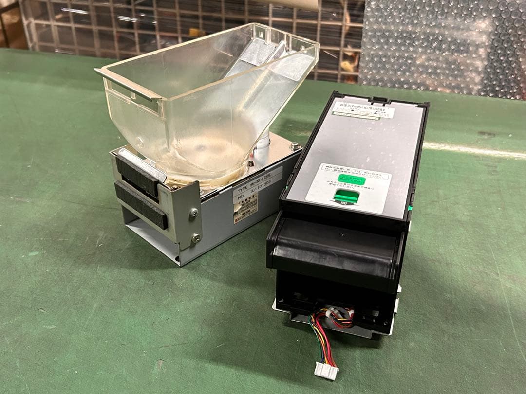 両替機・令和6年新紙幣対応・取扱説明書付属・全国送料無料・領収書OK・GLORY