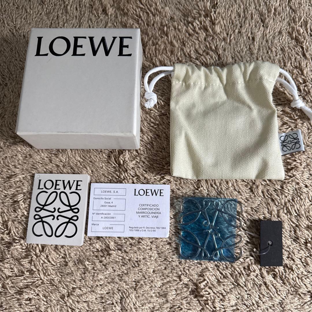 新品未使用 LOEWE ロエベ ブローチ シルバー ギャランティカード付き