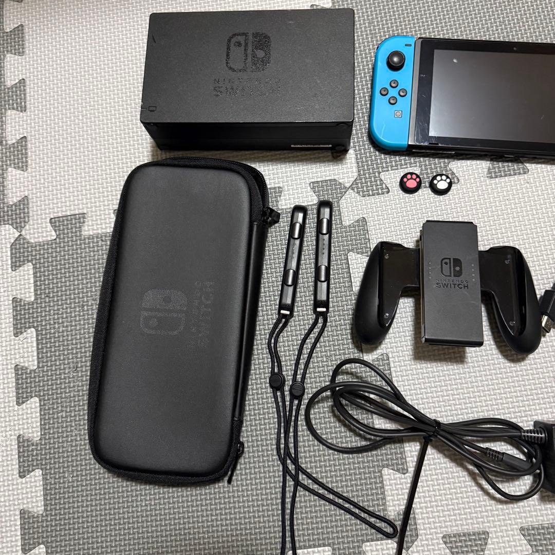 Nintendo Switch 本体セット　ネオンブルー・レッド　スイッチ