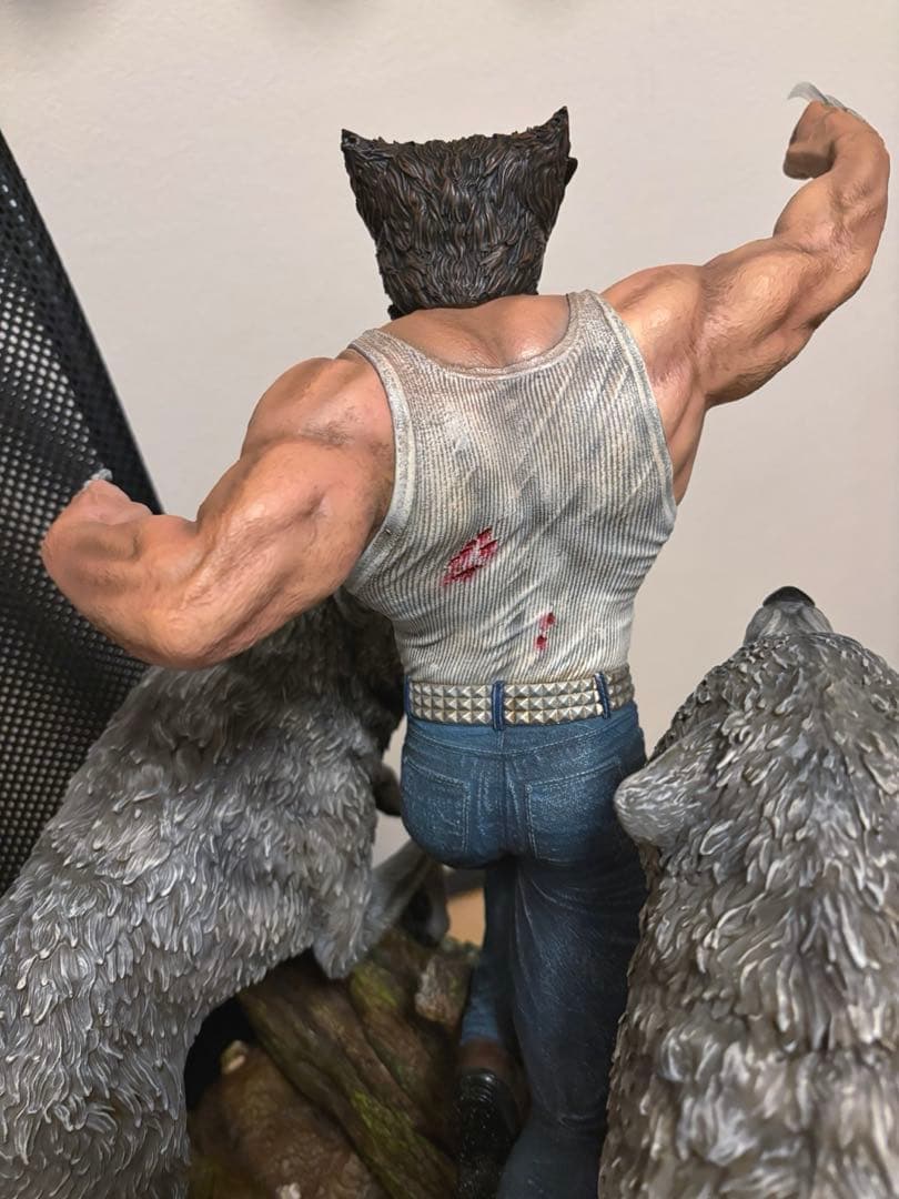 X−MEN ウルヴァリン 1/4ローガン スタチュー　フィギュア