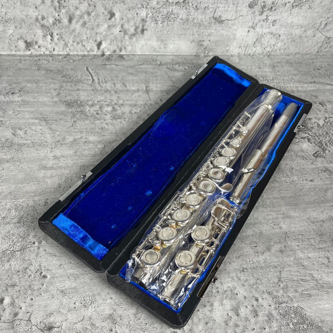 ヤマハ フルート YFL-211 ケース付 入門 初心者 吹奏楽