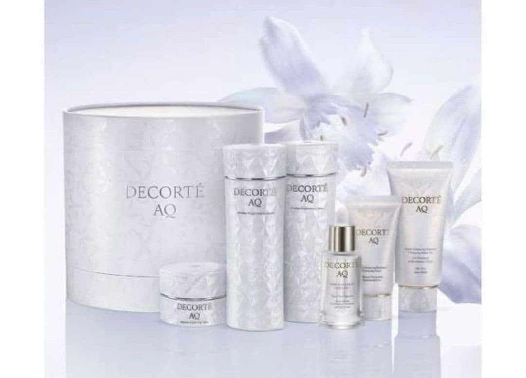 コスメデコル　ＡＱブライト　ラディアンス コフレ Ⅱ 2025