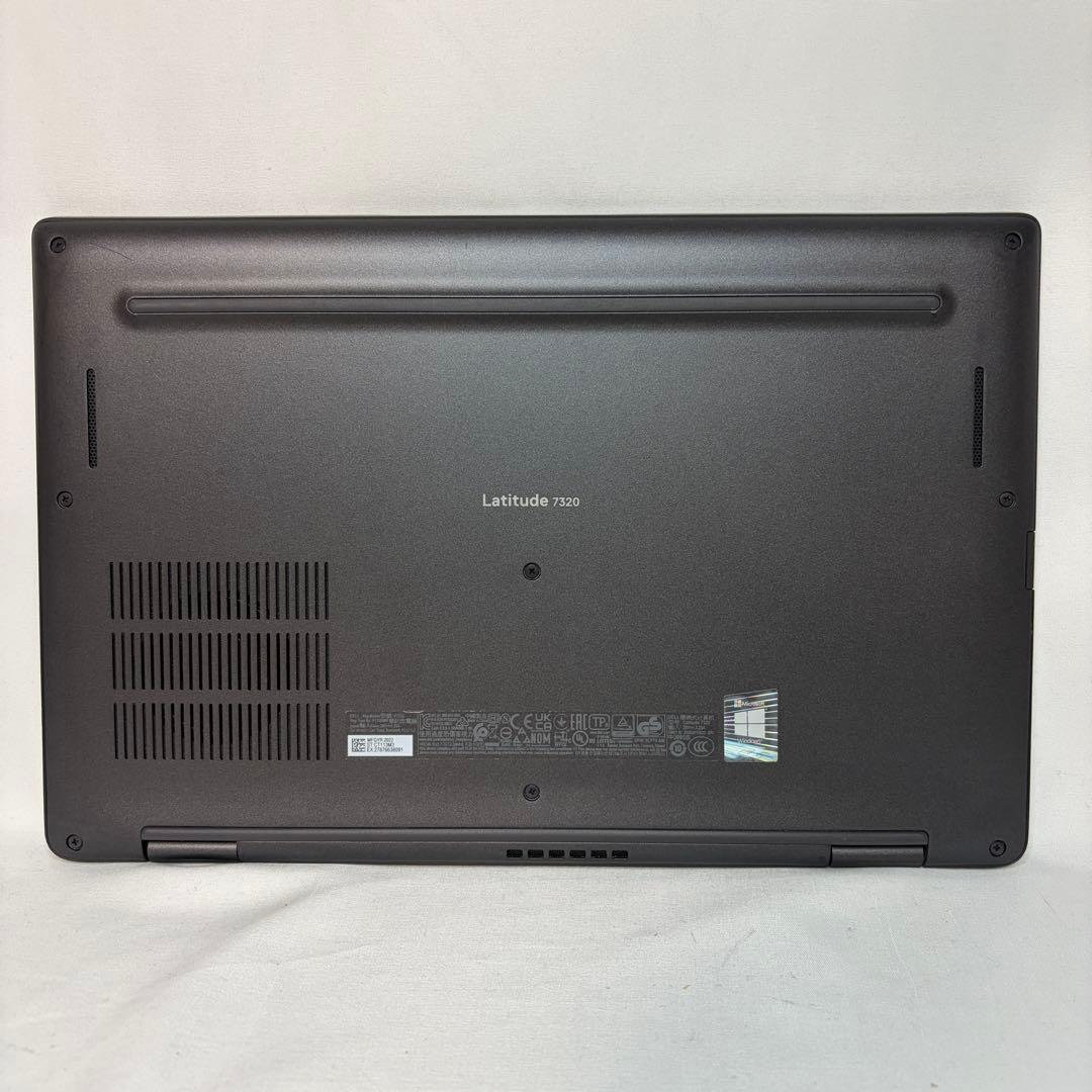 美品 Latitude 7320 11世代 Core i7 32GB 512GB