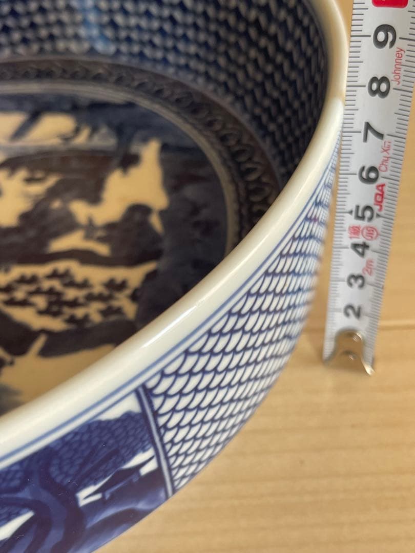 青白い風景画の深皿 陶器