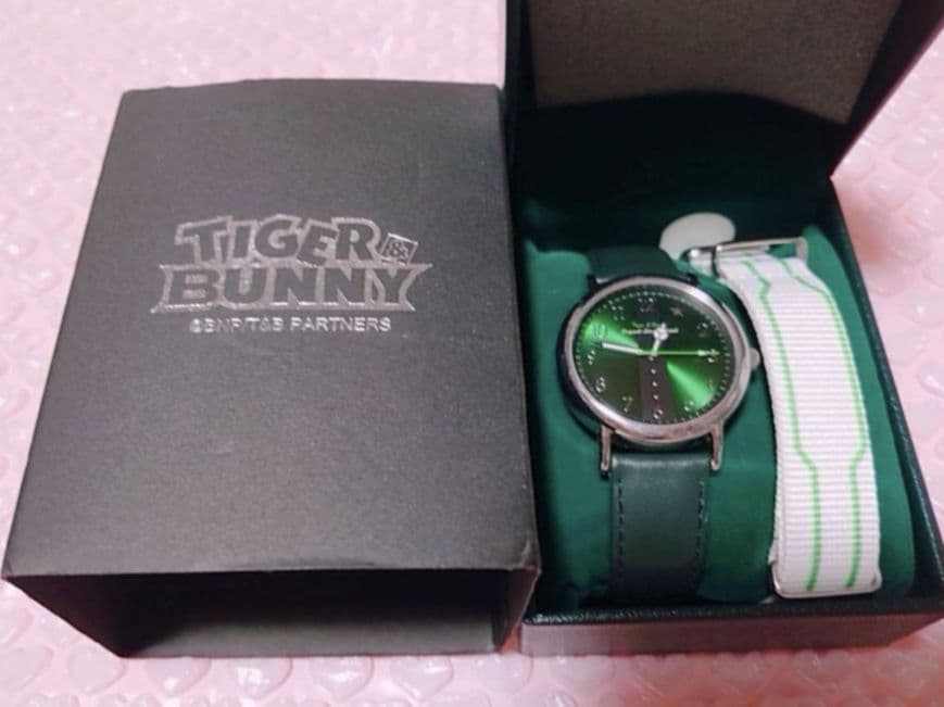 TIGER&BUNNY 鏑木虎徹 モデル 腕時計 タイバニ