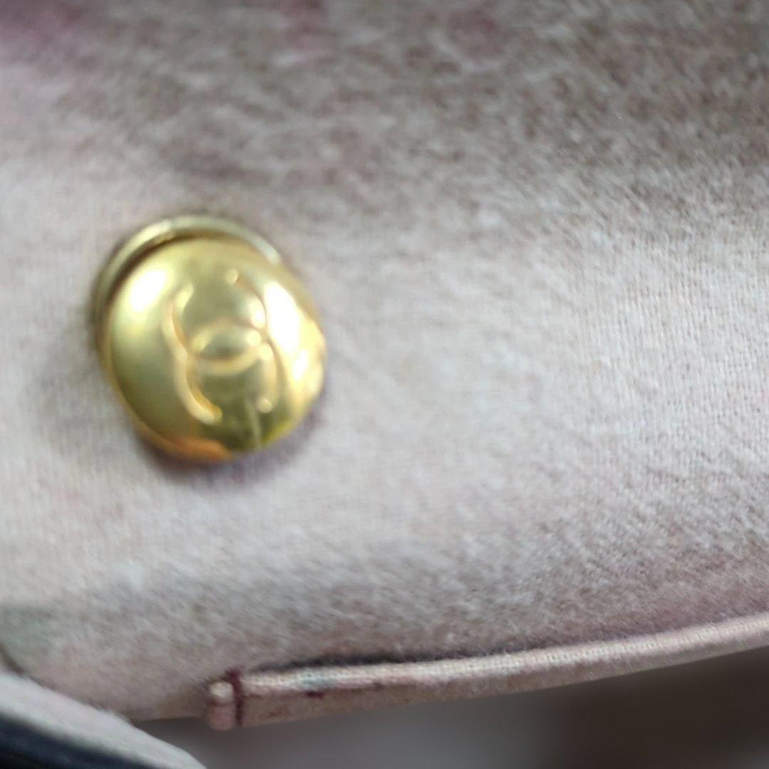 CHANELマトラッセ ブラックショルダーバッグ