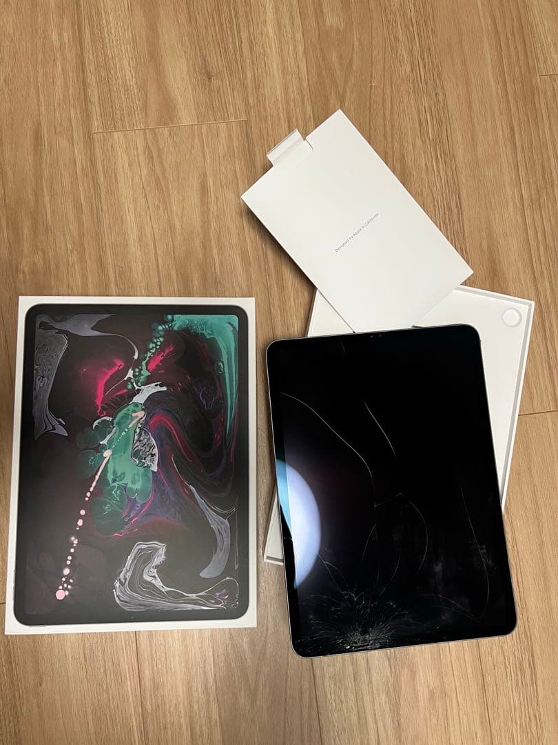 【ジャンク】iPad Pro 11inch 第1世代 256GB 画面割れ