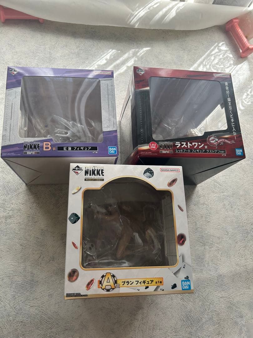 NIKKE 一番くじ　フィギュア　ブラン　紅蓮　レッドフード