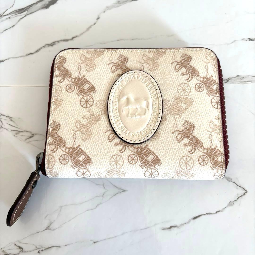 極美品⭐︎COACH コーチ⭐︎馬車デザイン 二つ折り財布 ベージュ×ブラウン