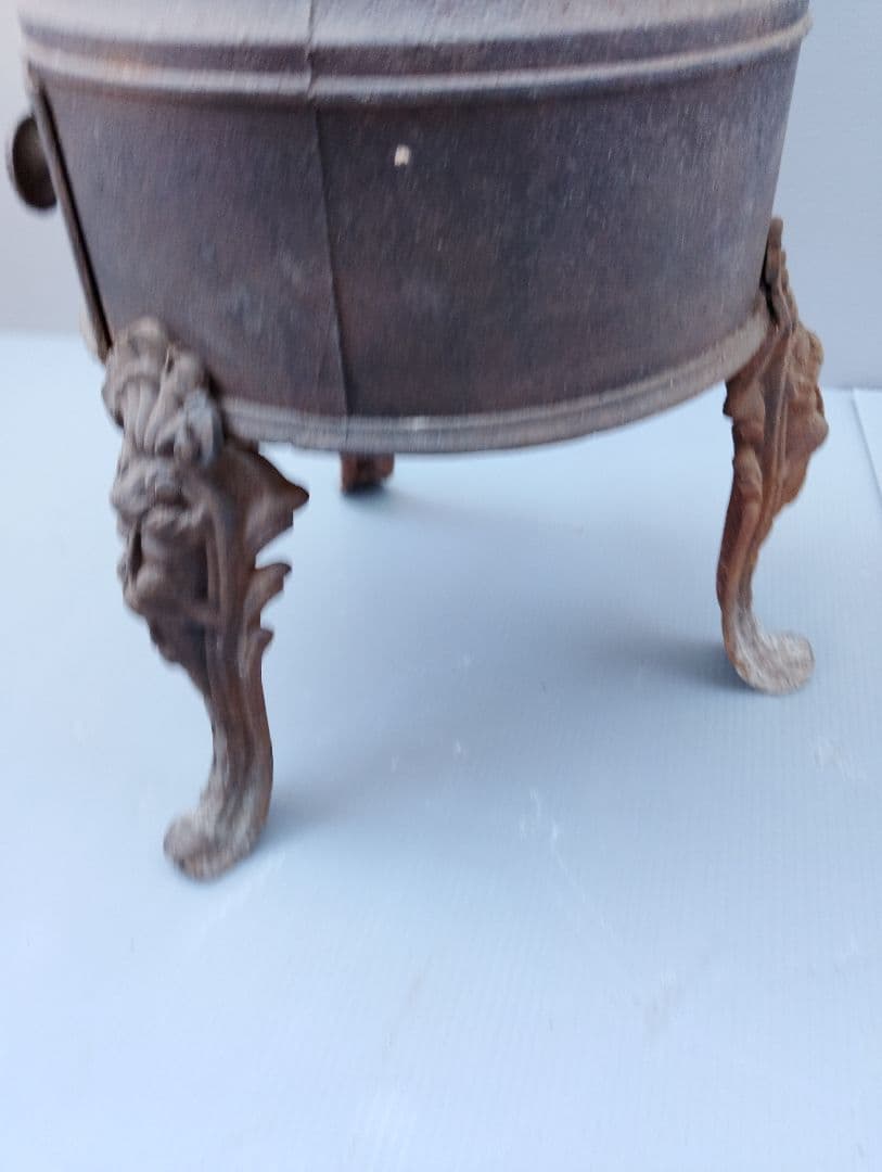 フランスストーブ 鋳物 鉄製 シャビー レトロ ヴィンテージ(あ46)