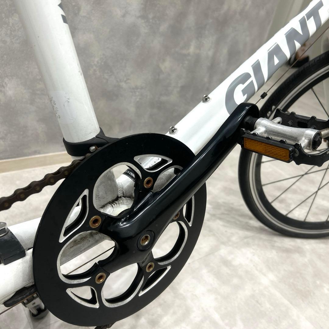 GIANT 「ジャイアント」 IDIOM 20インチ　ミニベロ