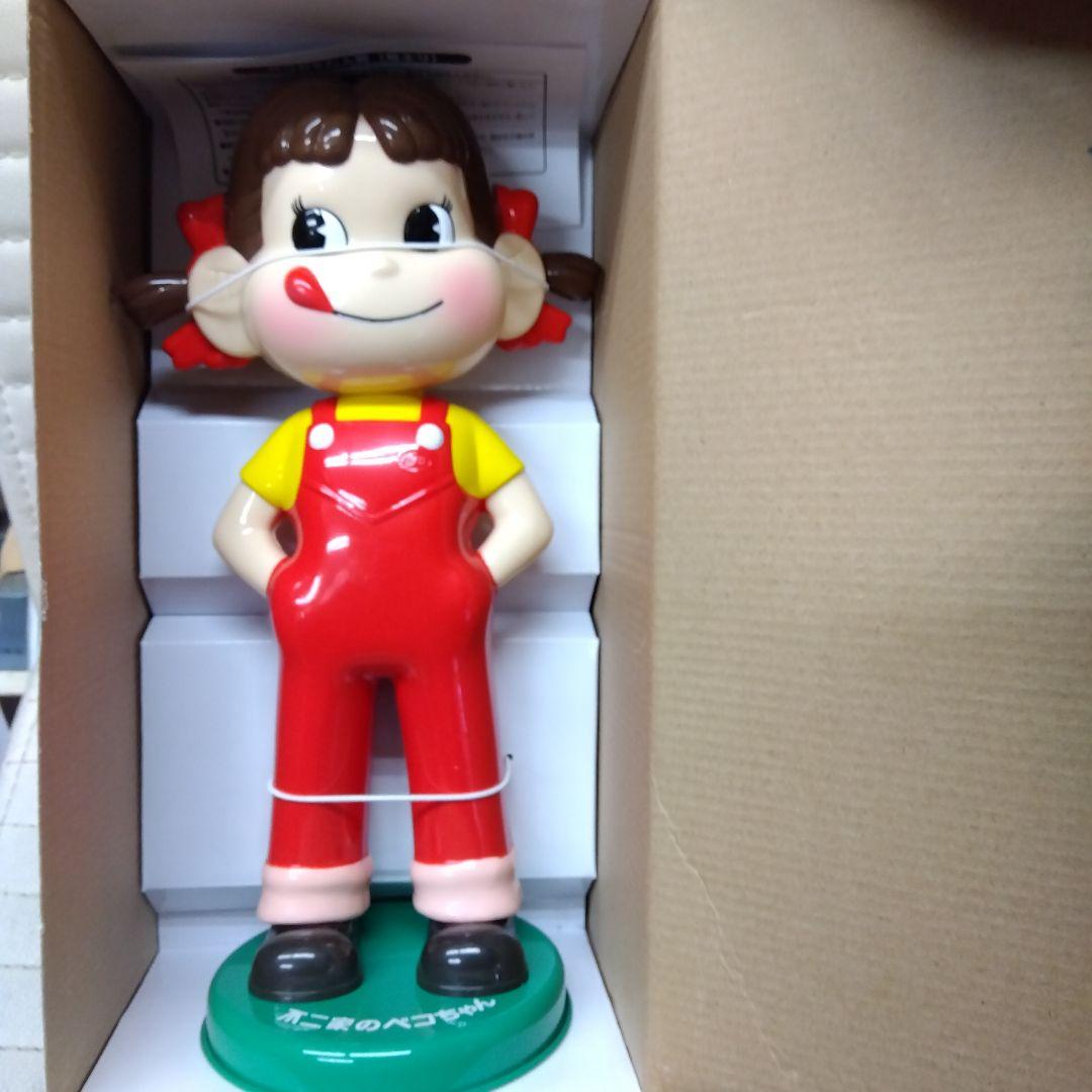 不二家ぺこちゃん人形
