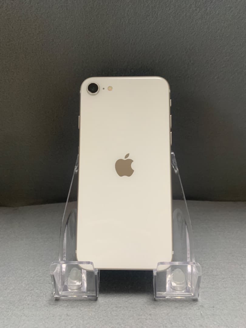 美品 国内版 SIMフリー iPhoneSE 第3世代 64GB スターライト色