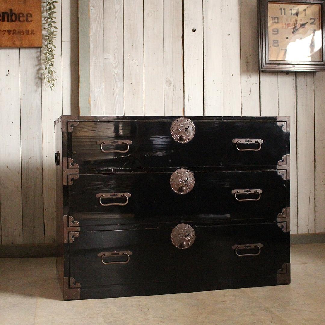 綺麗な丸金具庄内箪笥　3段　中桐　タンス　収納　古家具　古民家　時代家具