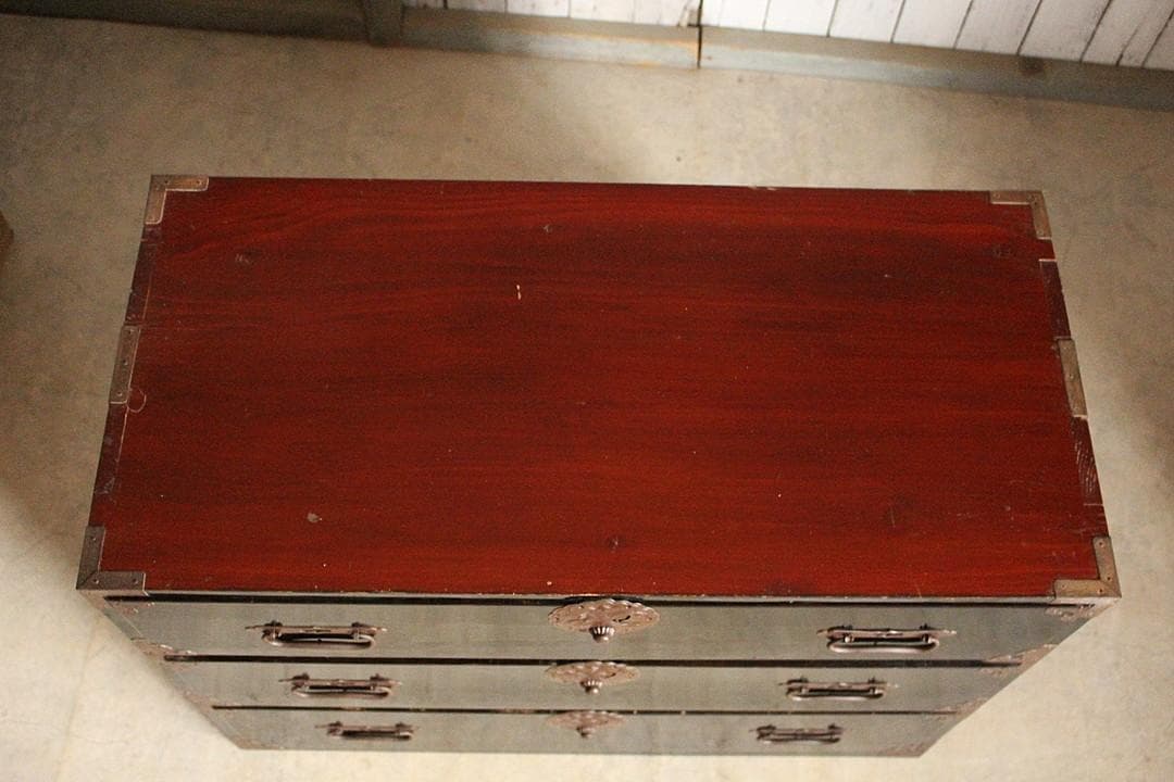 綺麗な丸金具庄内箪笥　3段　中桐　タンス　収納　古家具　古民家　時代家具