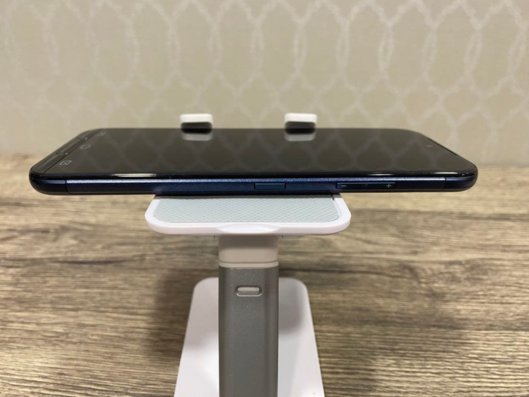 ✴️即購入不可コメント必須 京セラ docomoスマートフォンKY-51B