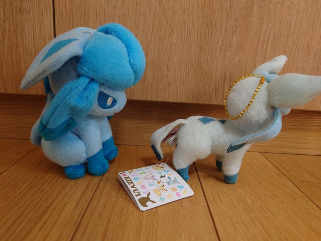 ポケモン　グレイシア　ぬいぐるみ