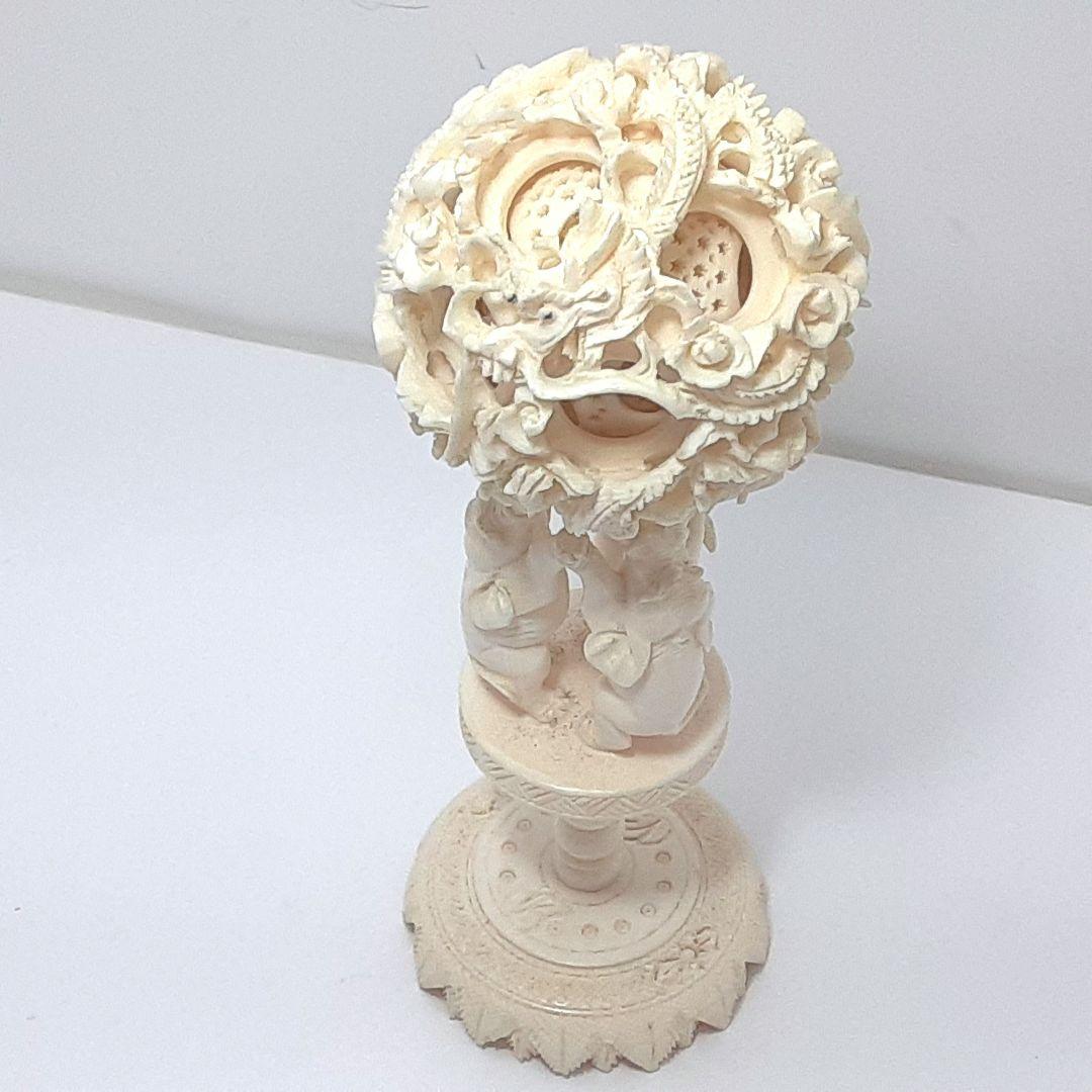 Y1299 高級彫刻 高級彫刻 細密彫 天球 象彫刻台座 総重量164.7g