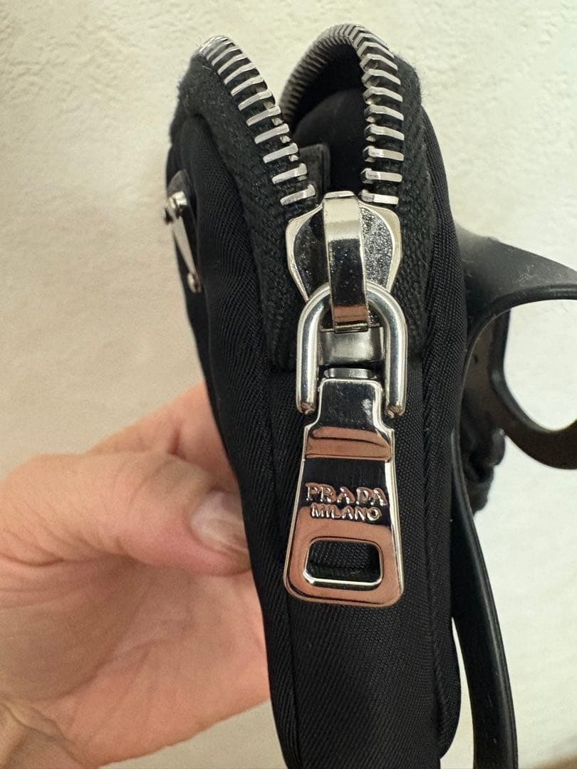 ✨美品✨PRADA スマートフォンケース ポーチ付き スマートフォンホルダー