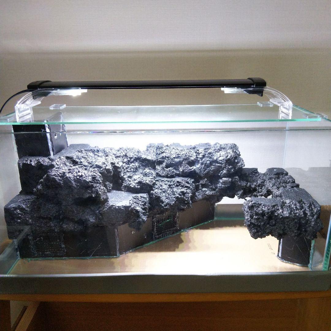 【オーダーメイド】滝のあるアクアテラリウム