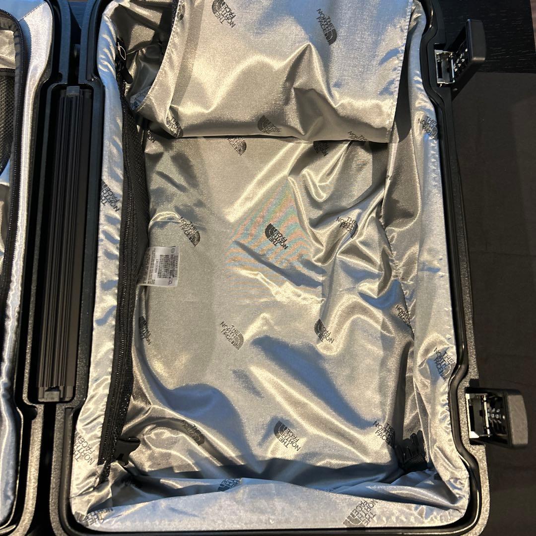 【THE NORTH FACE】キャリーケース（ブラック）