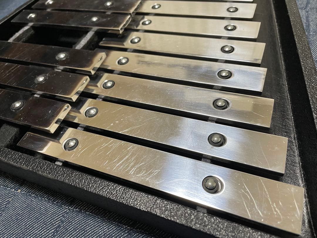 Saito 鉄琴 ふたの取れるハードケース付