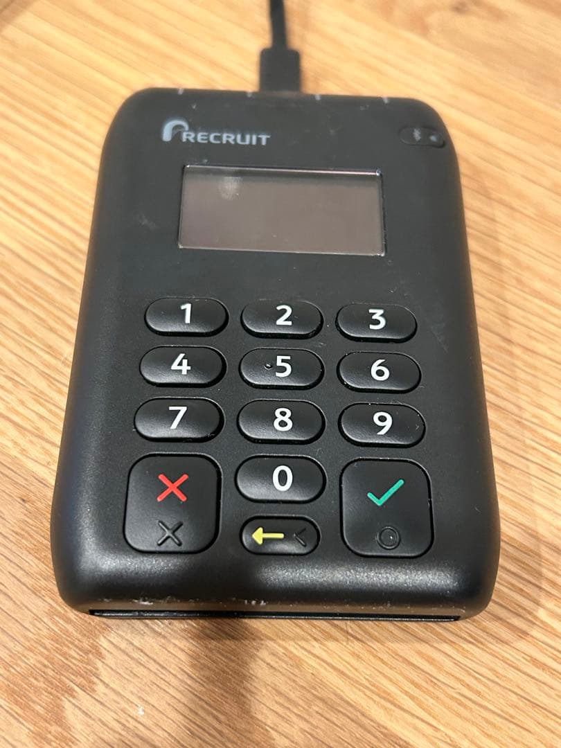 RECRUIT カードリーダー　Airpay(エアペイ