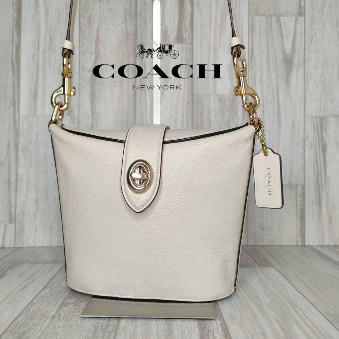 55 COACH コーチ　レザー　ショルダーバッグ