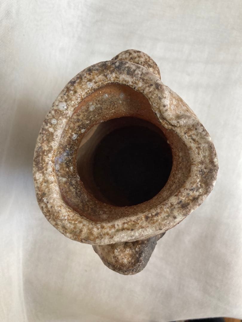 かな専用穴窯耳付花瓶花／信楽焼／瓶67