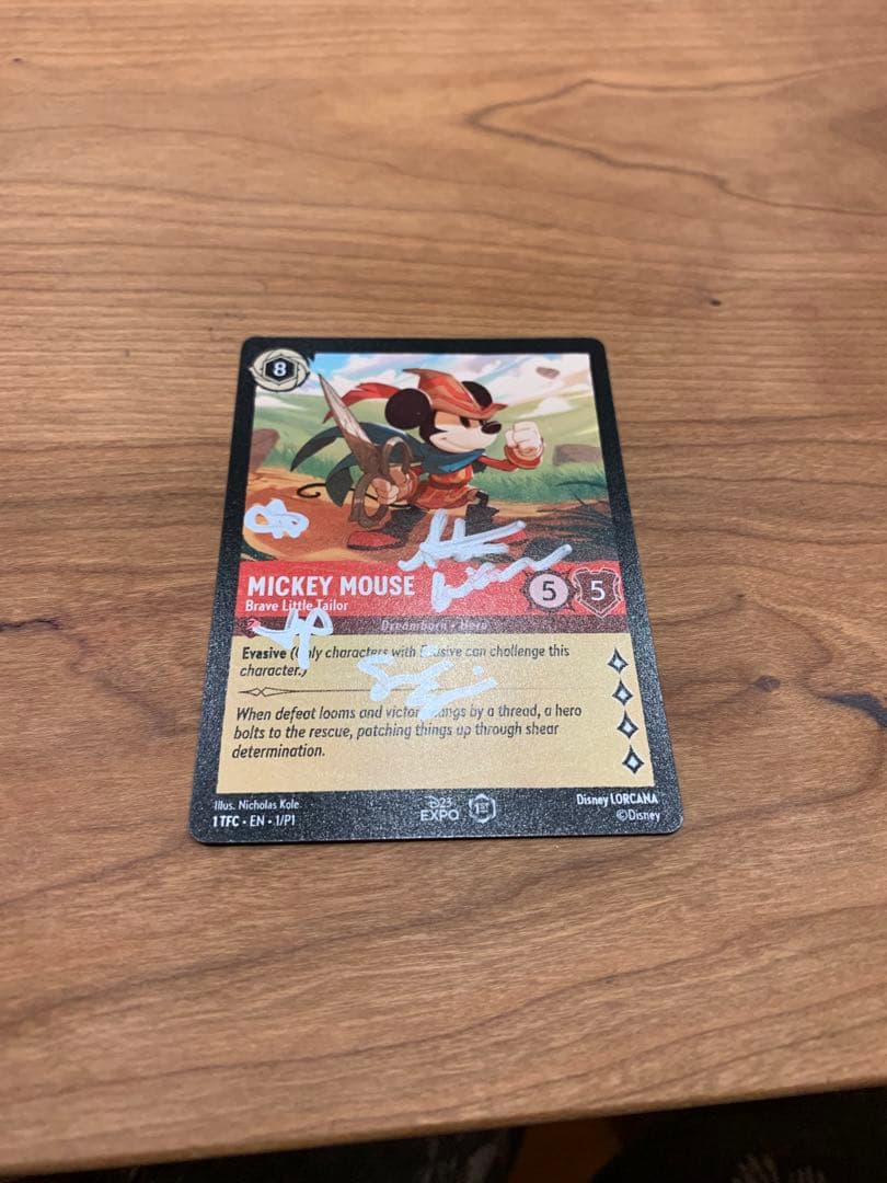 ロルカナ　Lorcana Mickey Mouse D23 プロモ　4サイン入り