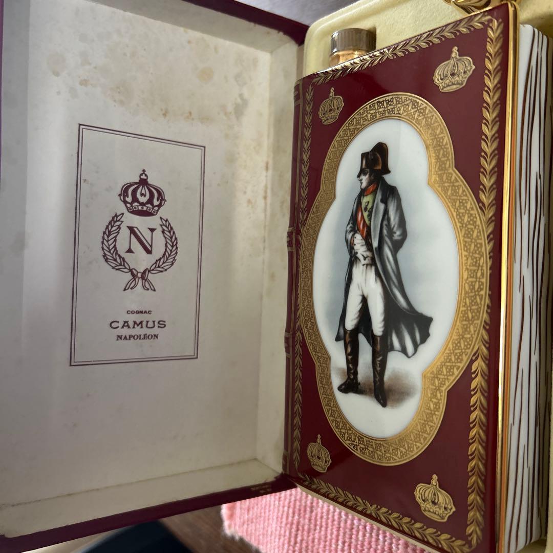 CAMUS NAPOLEON ブランデー容器 赤