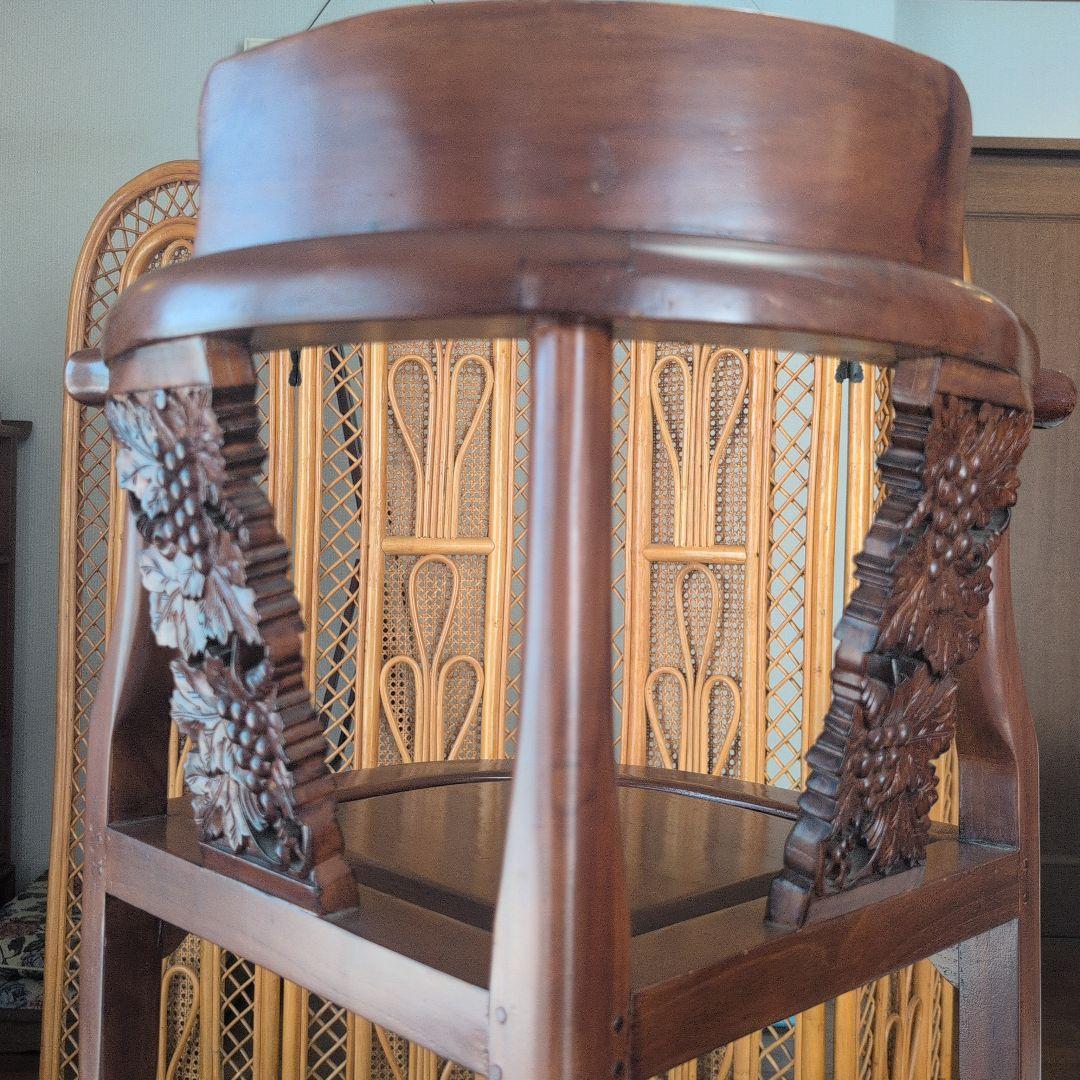 彫刻入り木製アジアン家具 約80cm(椅子.1脚)