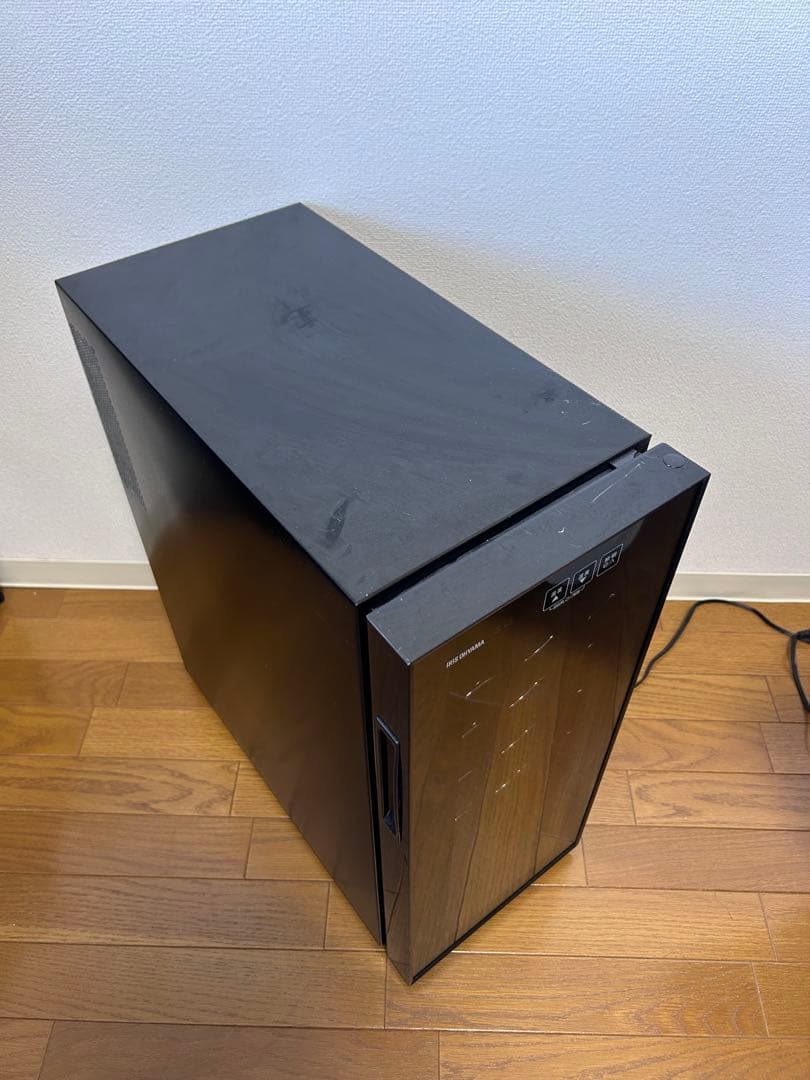 アイリスオーヤマ ワインセラー 12本収納 2025年製