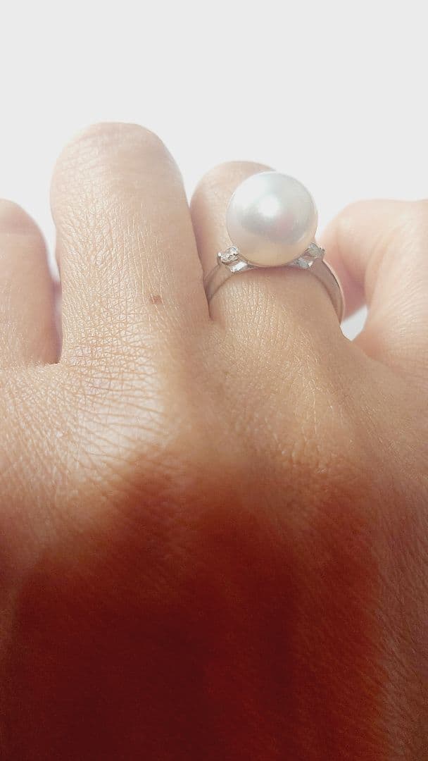 朝まで赤字の出品未販売鑑別書PT900白蝶11.1mmダイヤ0.15リング