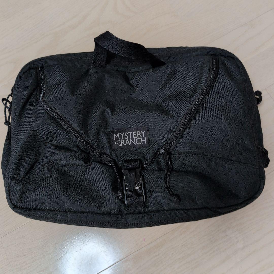 MYSTERY RANCH ブラックビジネスバッグ