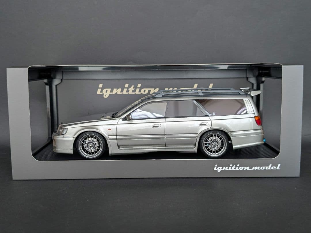イグニッションモデル 1/18 NISSAN ステージア 260RS シルバー