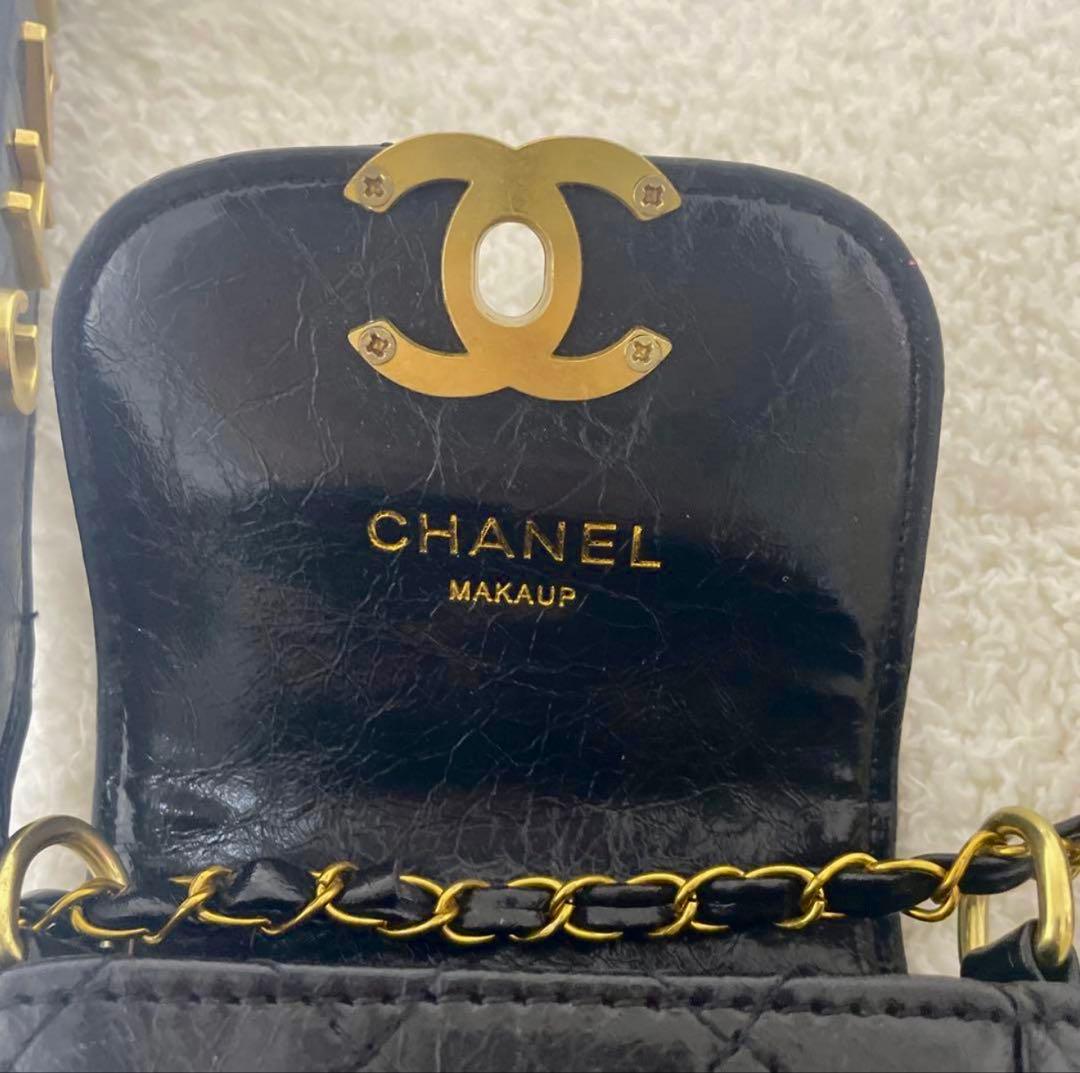CHANEL キルティングバッグ ケース付き