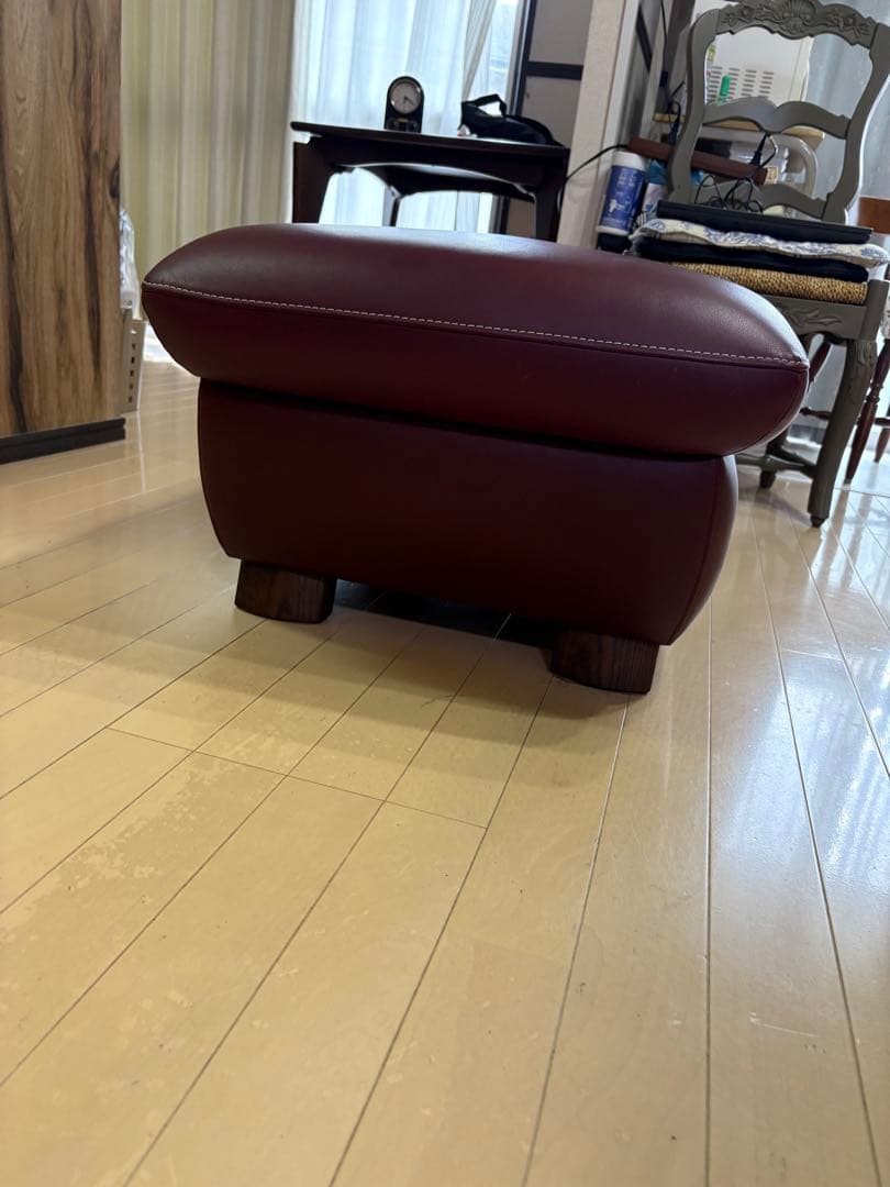 お値下げ⭐︎カリモク家具　オットマン　美品