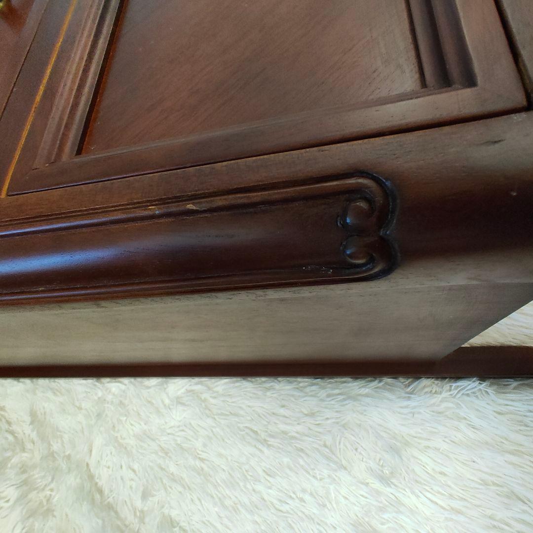 送料込み◎サイドチェスト　Sri　Tokai　東海家具　国産　猫足　アンティーク