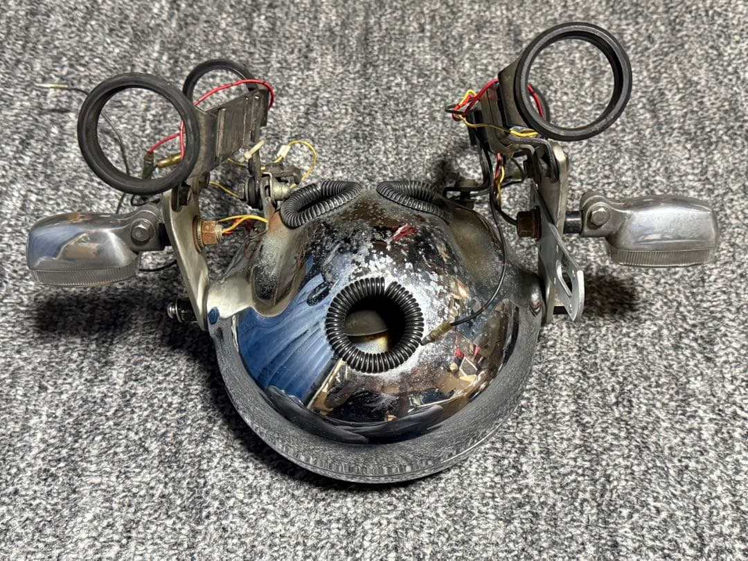 7ch SUZUKI スズキ 純正 イナズマ1200 ヘッドライト周り