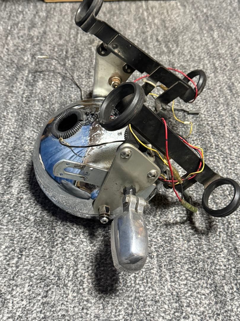 7ch SUZUKI スズキ 純正 イナズマ1200 ヘッドライト周り