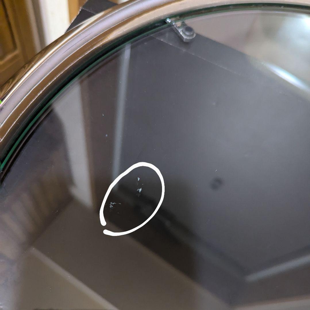 アイリーングレイ　サイドテーブル