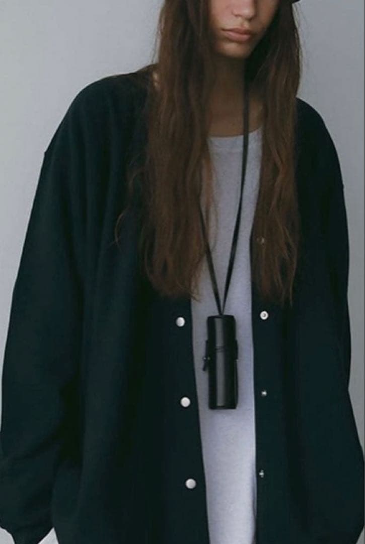 本日限定価格・新品】ETRE TOKYO タンドレザーリップケース　ブラック