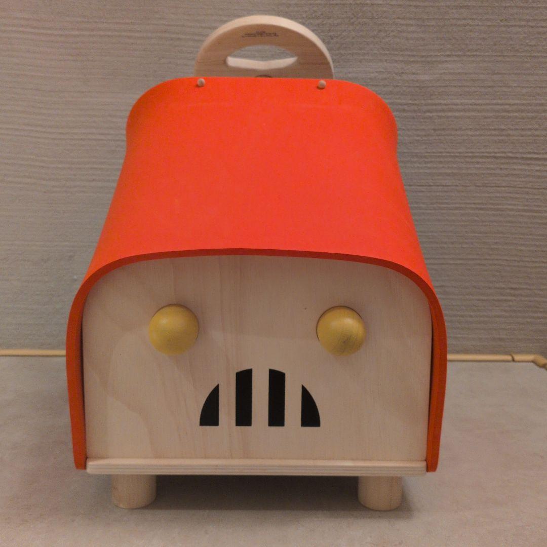 PLAN TOYS ドライビングシート　車　ハンドル　おもちゃ　木製