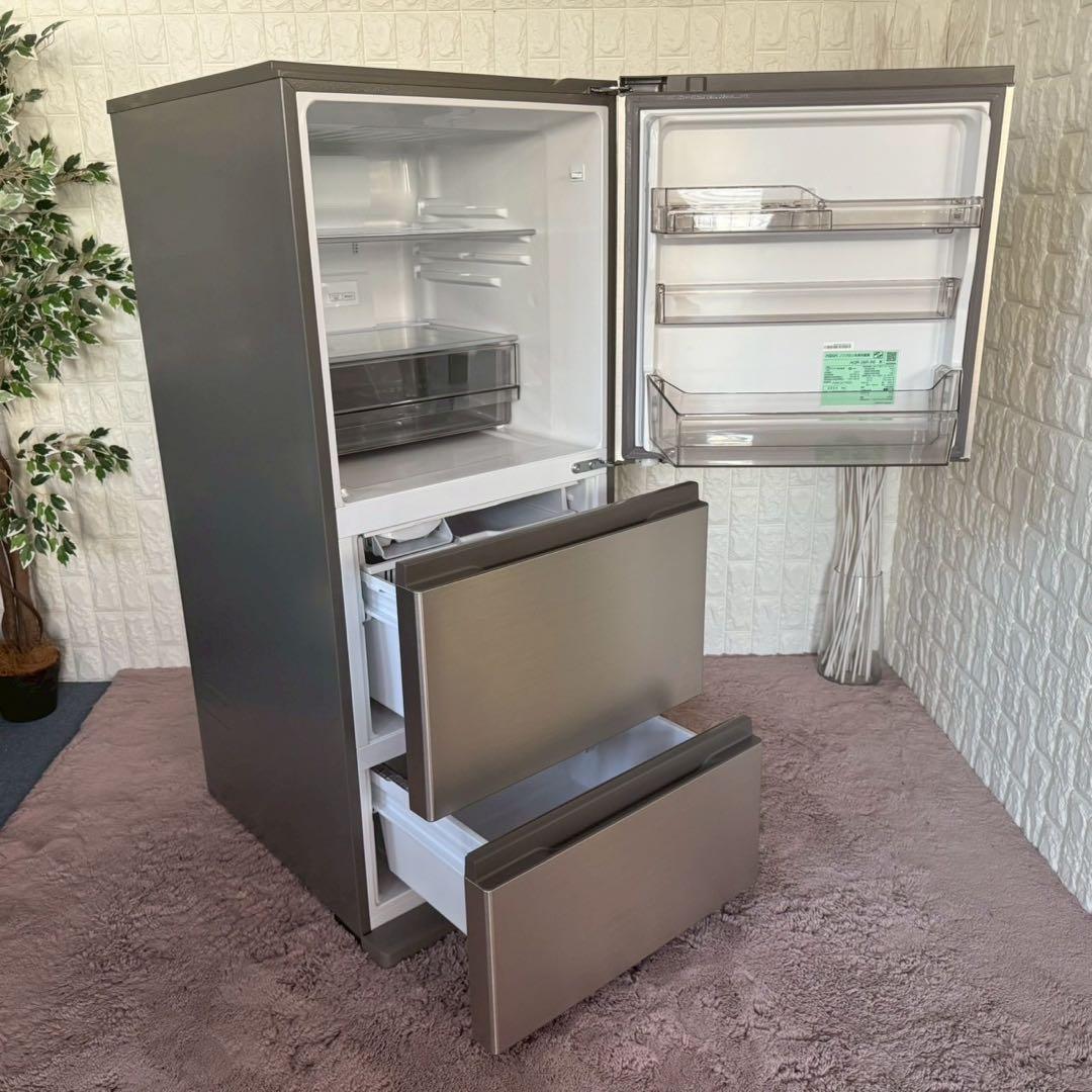 ふるふる ✨アクア　冷蔵庫　AQR-26R（N）　2024年　美品