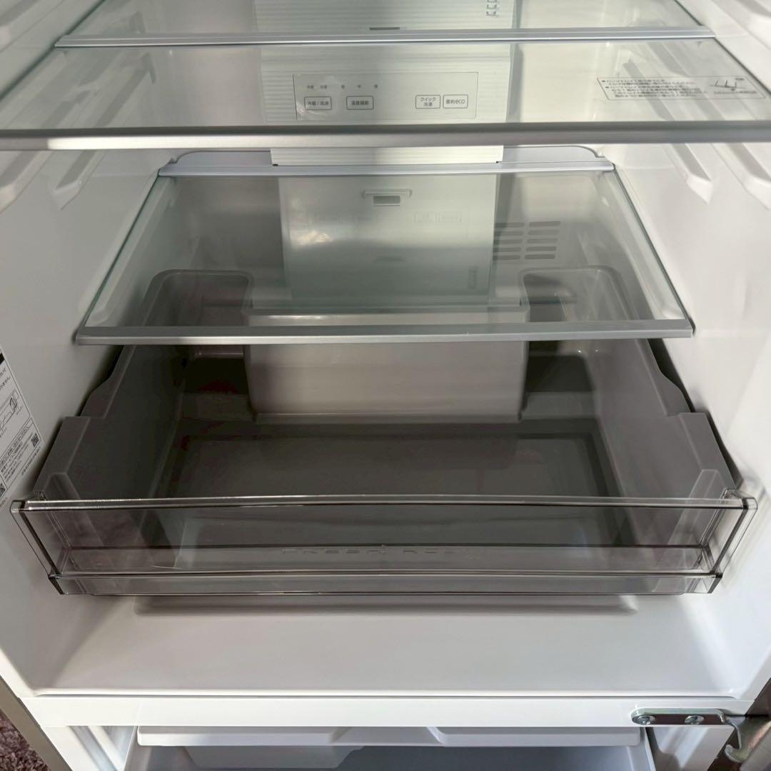 ふるふる ✨アクア　冷蔵庫　AQR-26R（N）　2024年　美品